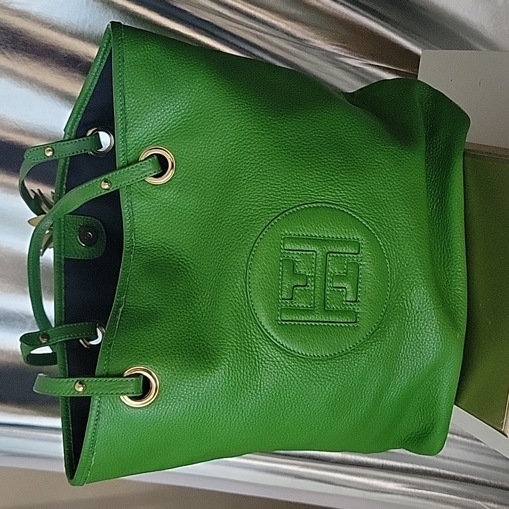 Tommy Hilfiger Tote